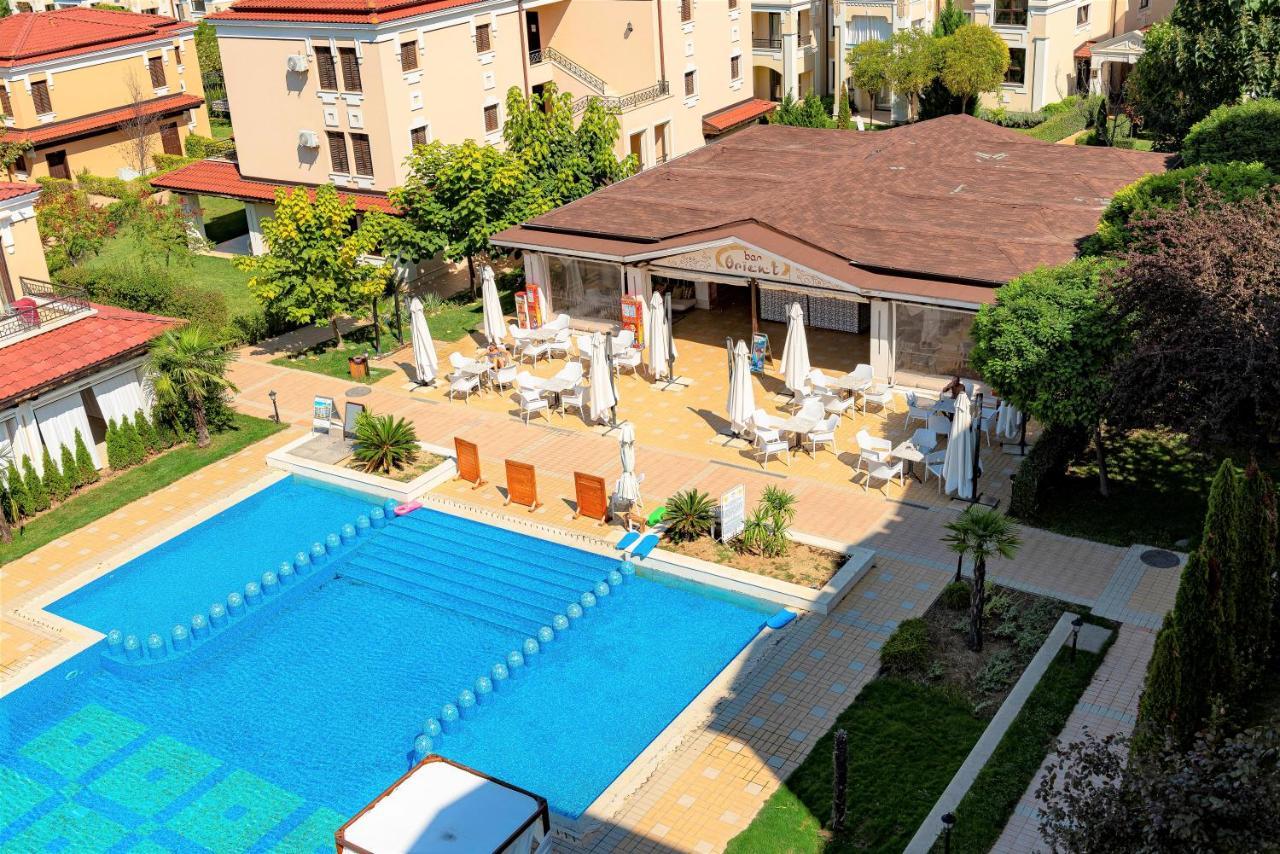 Menada Kavaci Apartment *