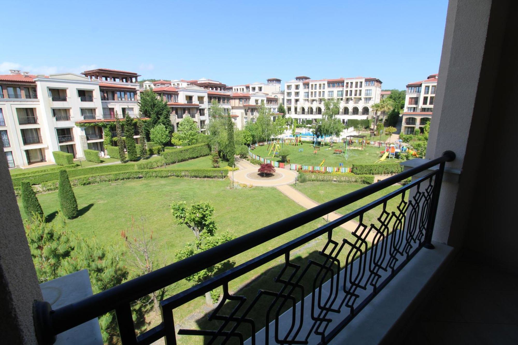 Apartment Menada Kavaci *