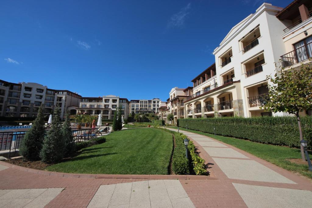 Apartment Menada Kavaci *